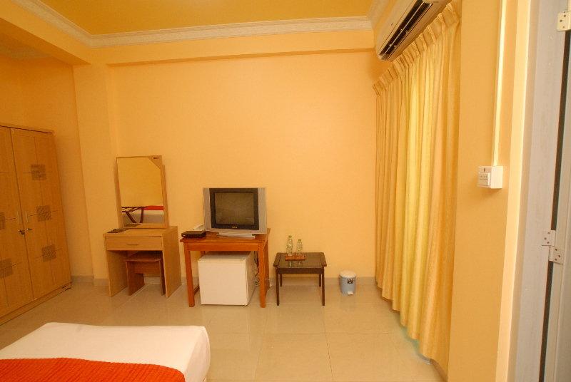 House Clover Male Luaran gambar