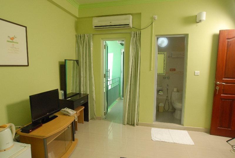 House Clover Male Luaran gambar